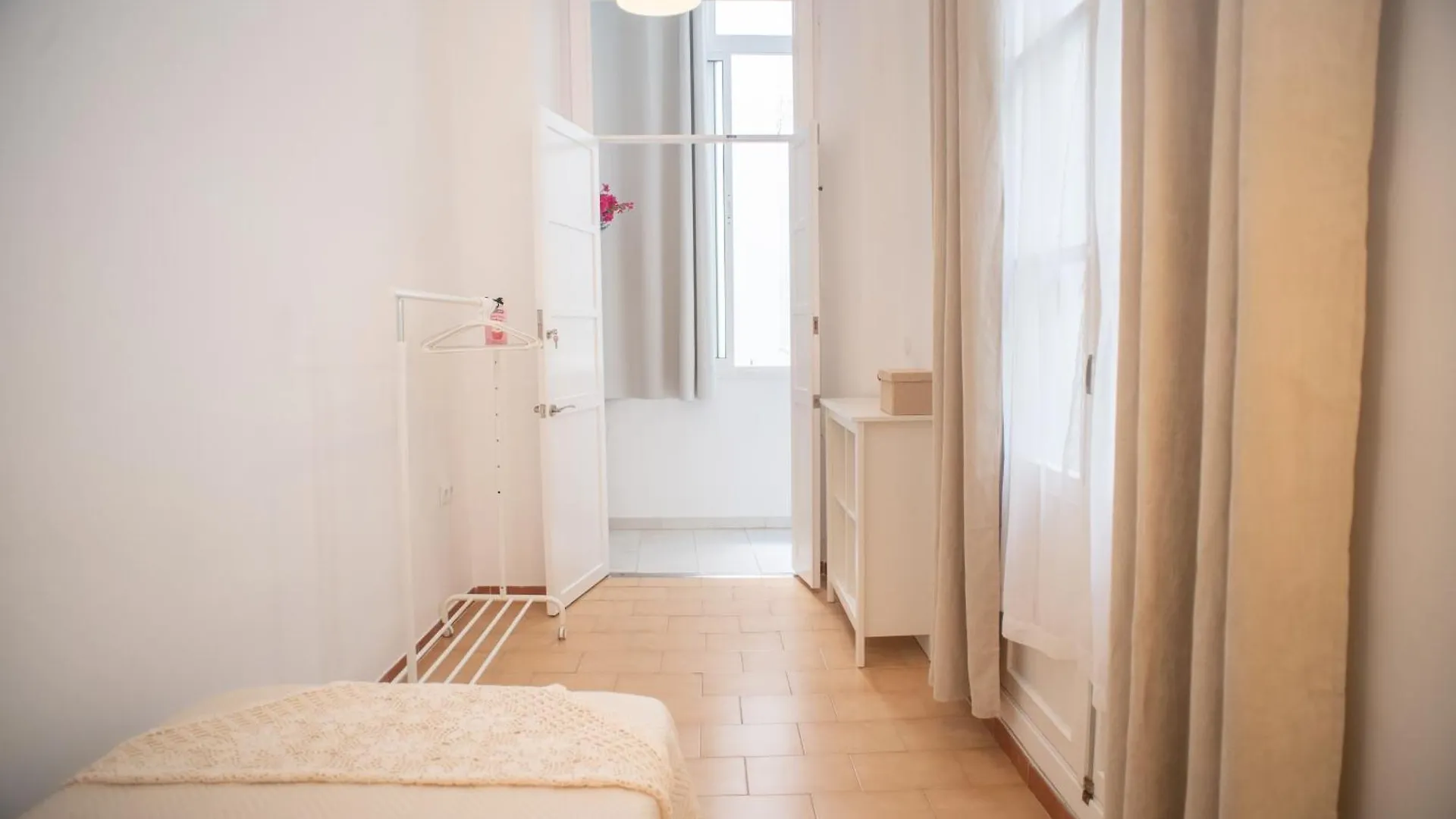 Apartamento Encarnacion Playa Caleta Cadix